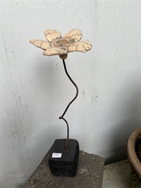 Keramikblomst