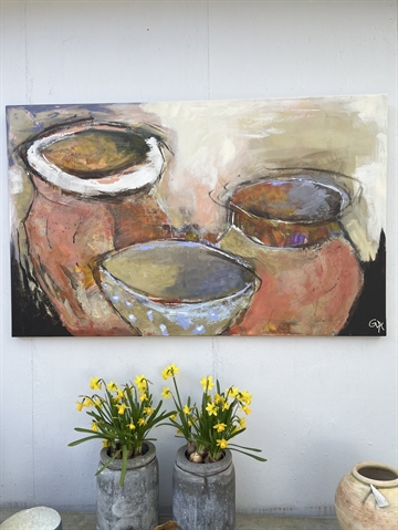 Maleri 75 x 120 cm, 2 krukker og fad med prikker